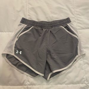 Underarmor running shorts, small grey